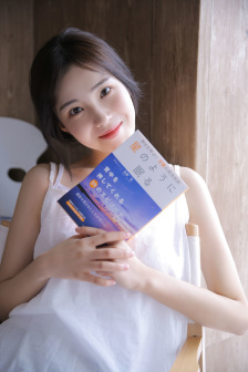 三只小猪与神灯