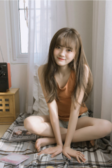 恶狼嘴里的小白兔