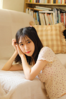 隔着裤子揉小豆豆自慰后出血